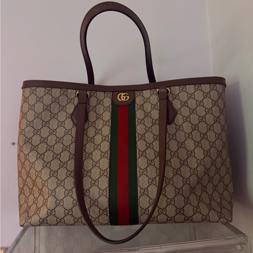 Gucci Beige and Green Signature Tote